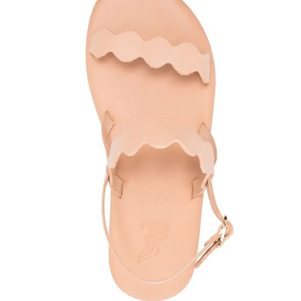 Сандалии с фестонами Сандалии с фестонами