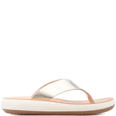 Сандалии с эффектом металлик