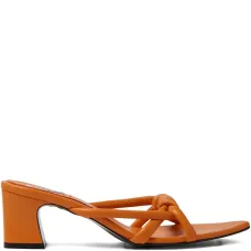 Кожаные сандалии