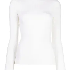 Джемпер вязки интарсия в рубчик