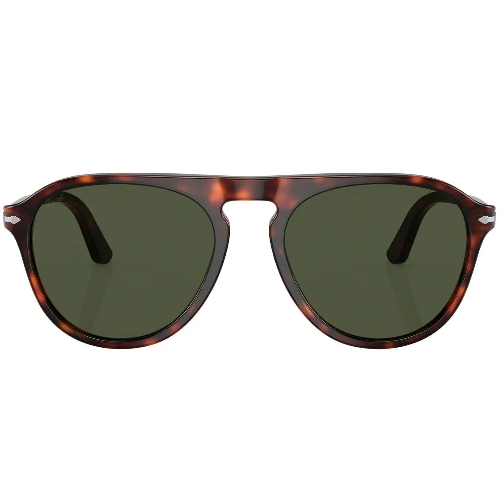 Солнцезащитные очки в круглой оправе