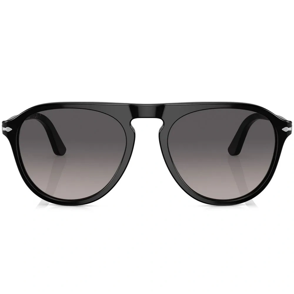 Солнцезащитные очки в круглой оправе