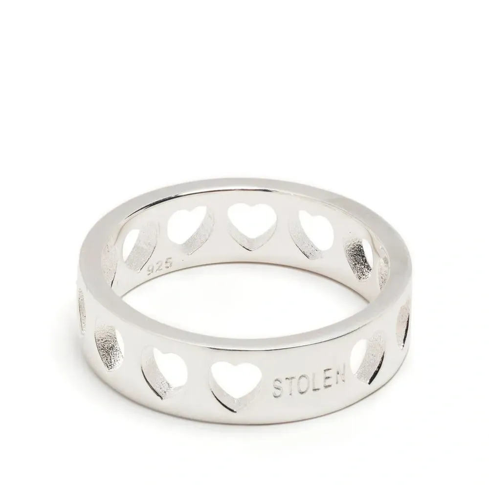 Серебряное кольцо Heartless Band