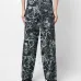 Прямые брюки с абстрактным принтом
