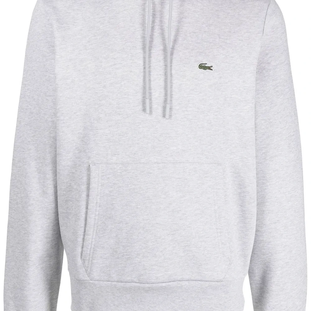 Худи с нашивкой-логотипом