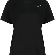 футболка с логотипом