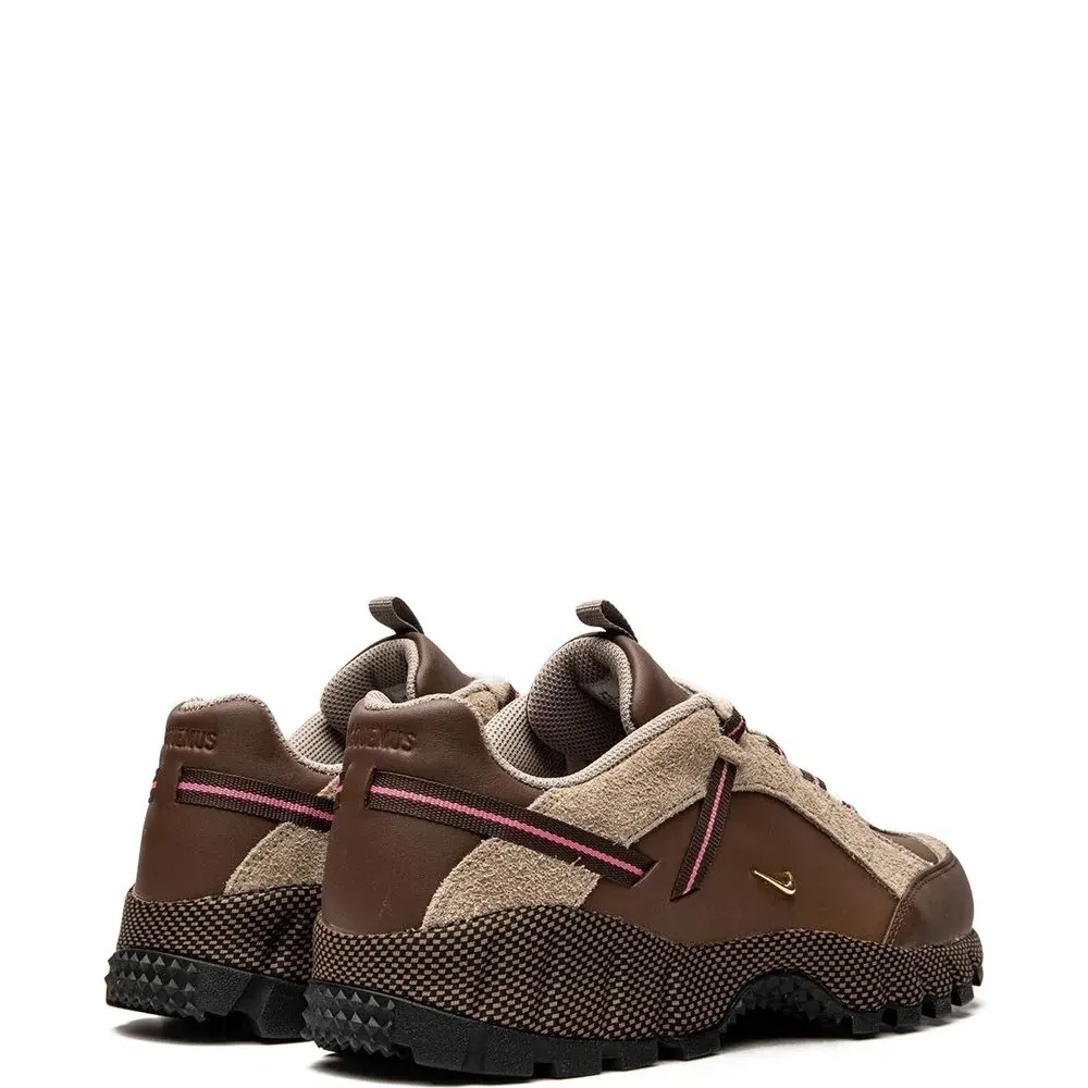 Кроссовки Air Humara LX Brown из коллаборации с Jacquemus