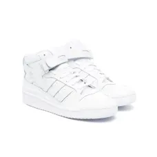 Кроссовки Forum