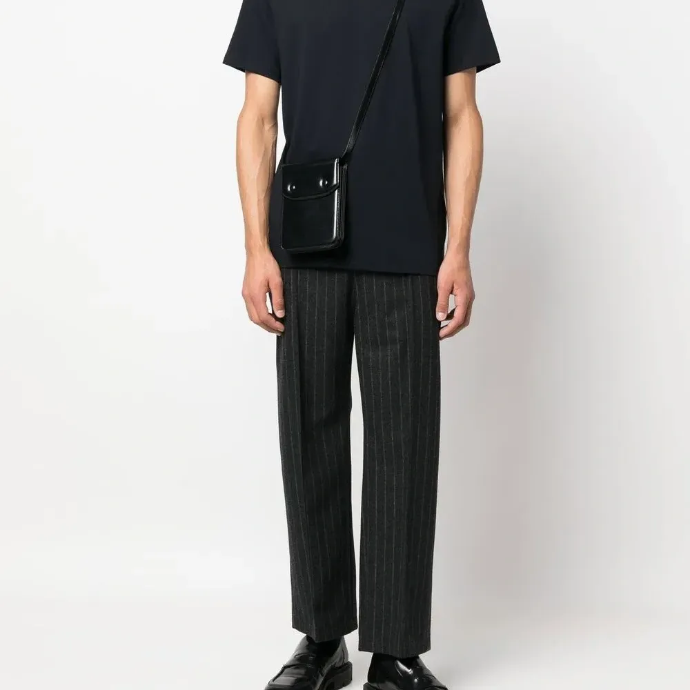 Футболка с круглым вырезом