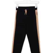 Спортивные брюки с лампасами