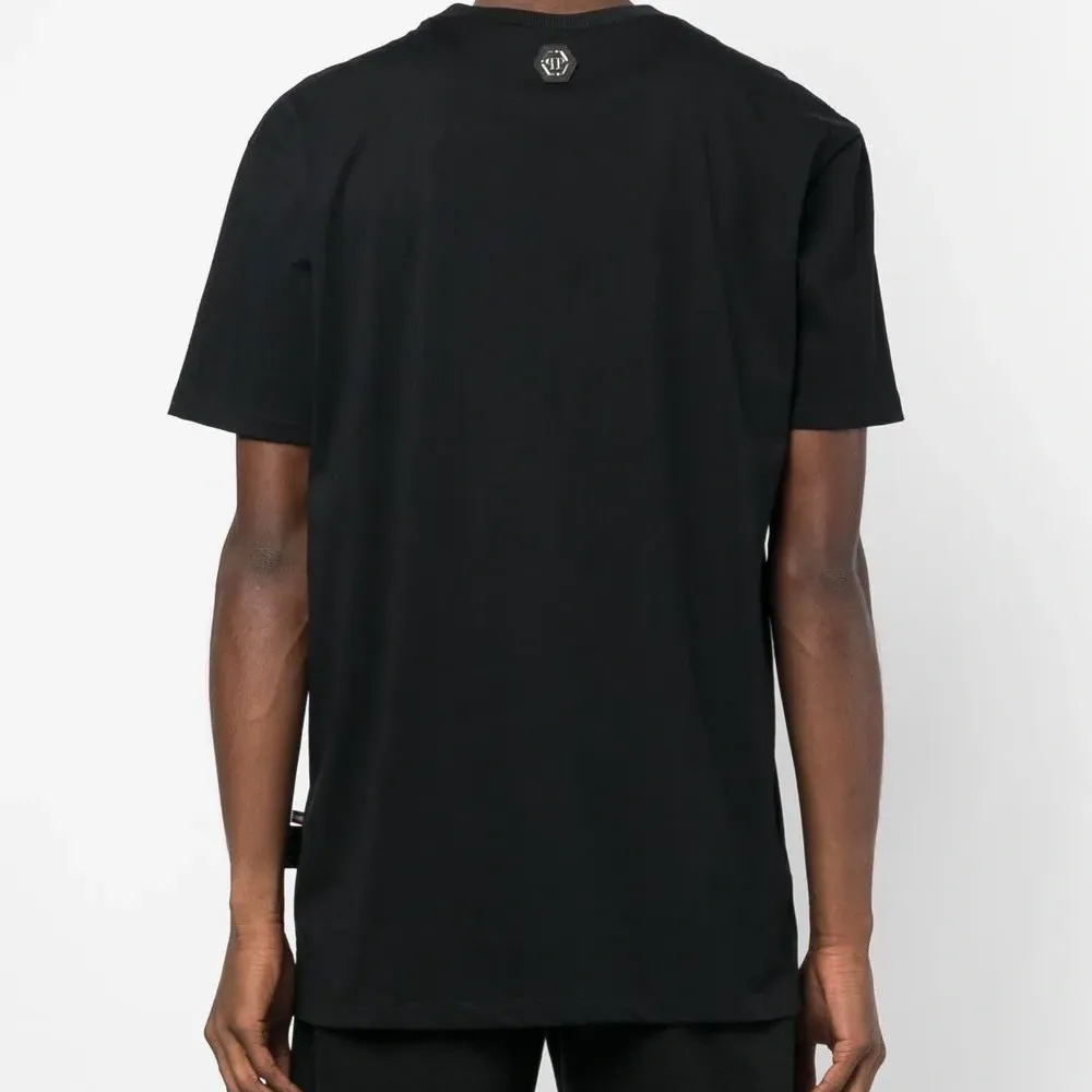 Футболка с вышивкой Skull