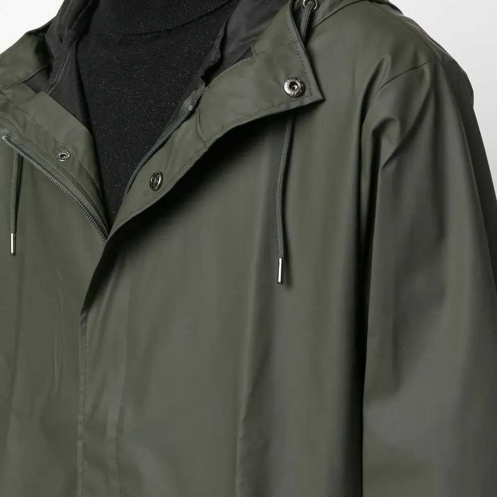 Плащ с капюшоном и кулиской Плащ с капюшоном и кулиской