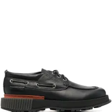 Массивные топсайдеры в двух тонах