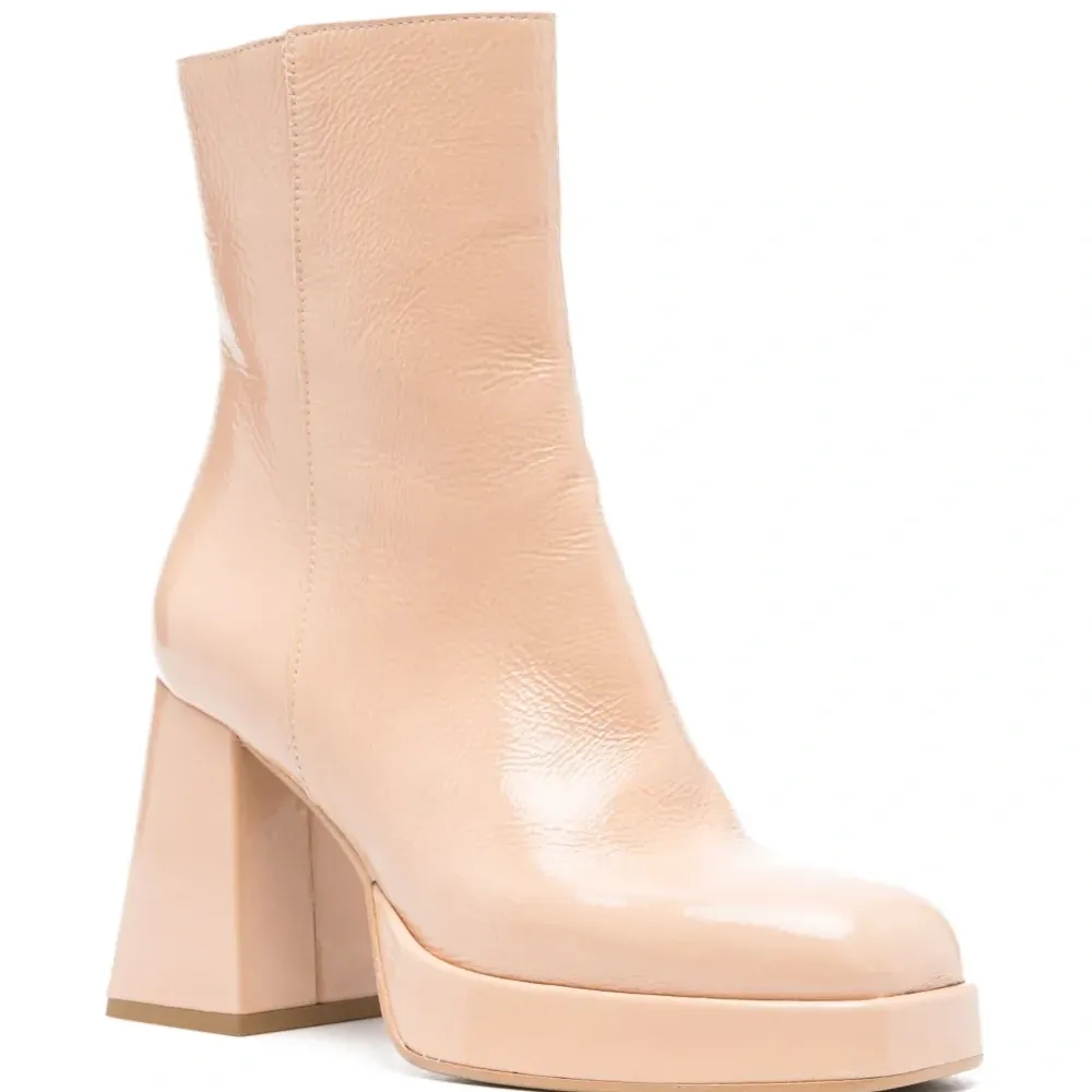 Лакированные ботильоны Doris 90 Лакированные ботильоны Doris 90