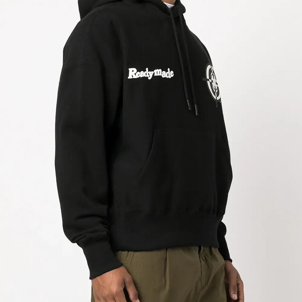 худи с графичным принтом