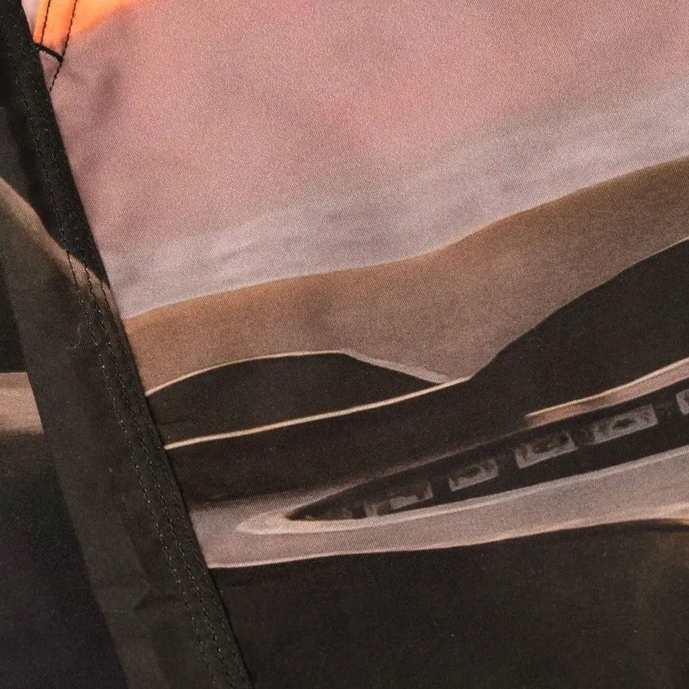 Шорты с графичным принтом