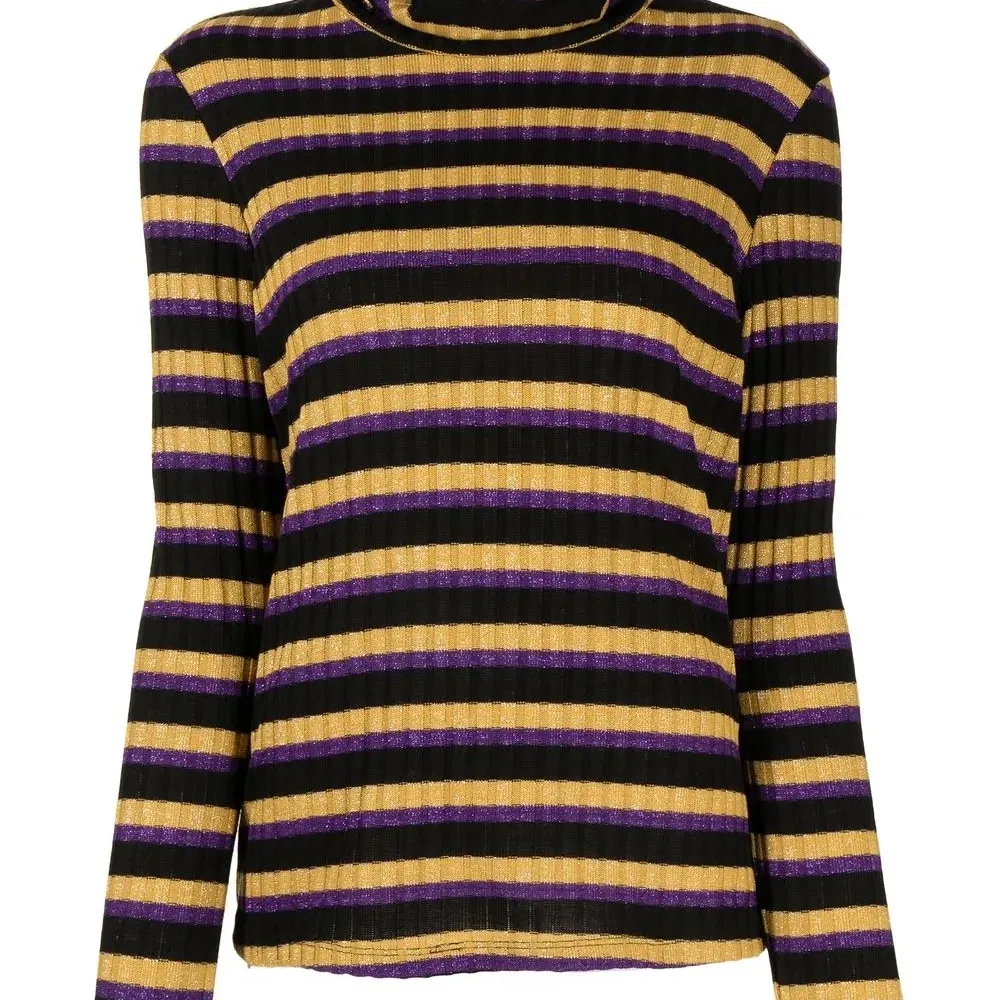 Полосатый джемпер с высоким воротником