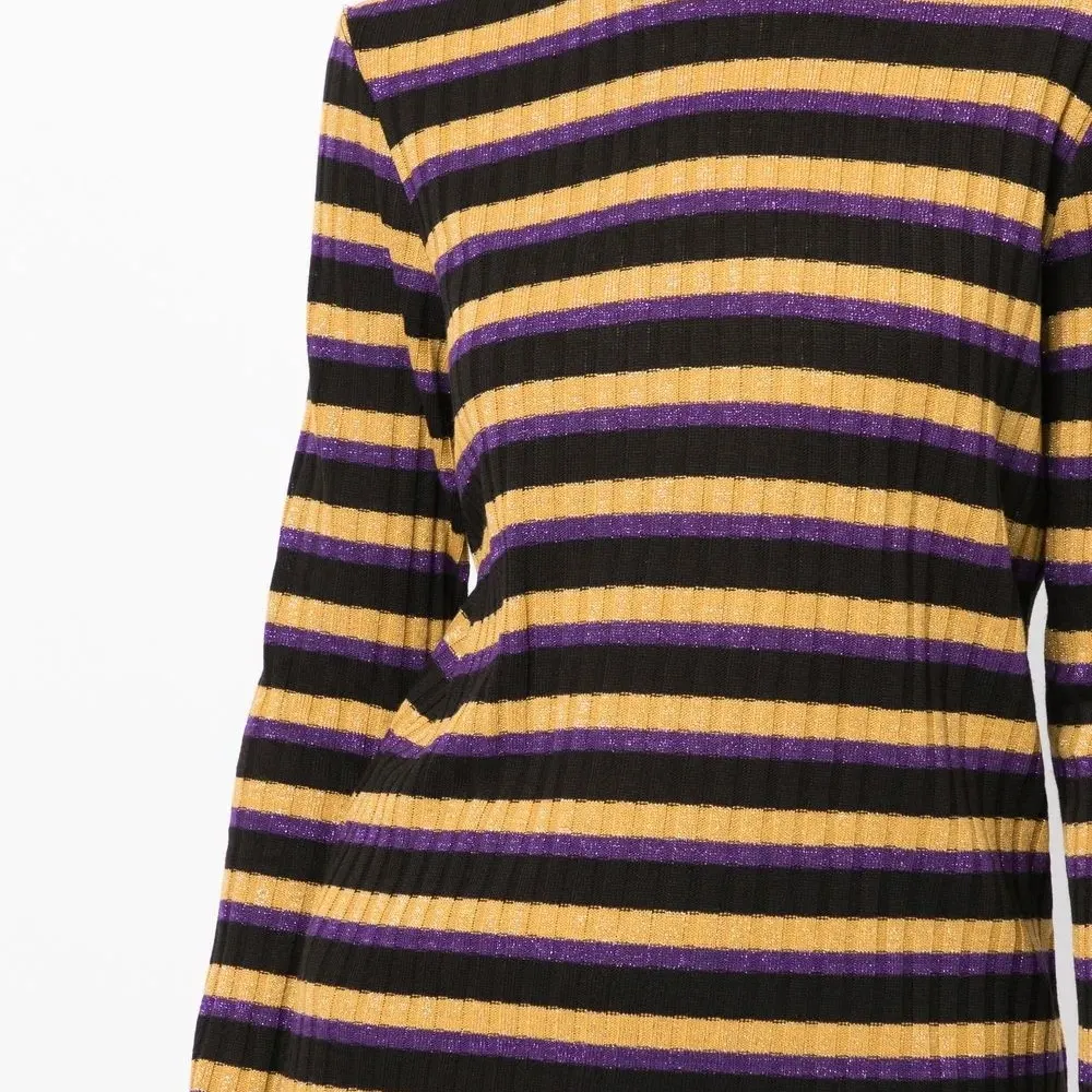 Полосатый джемпер с высоким воротником