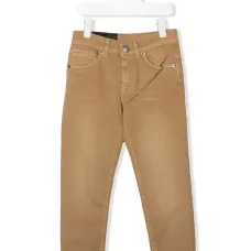 Узкие джинсы