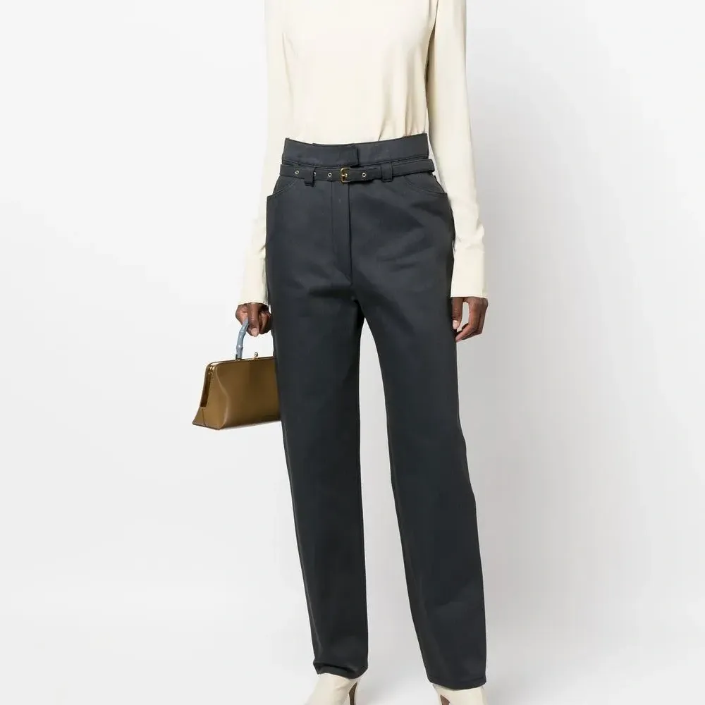 Топ с длинными рукавами