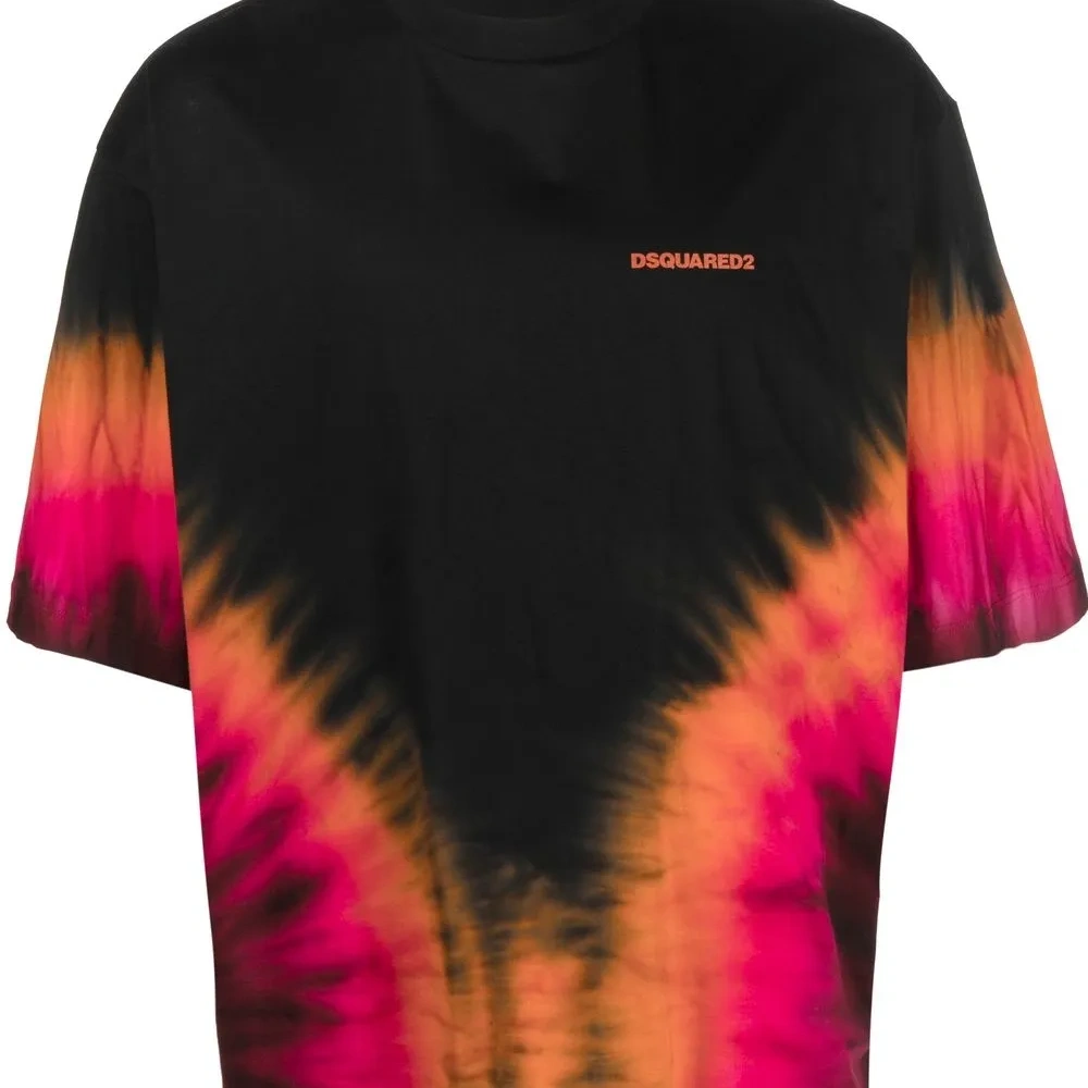 Футболка с принтом тай-дай и логотипом Футболка с принтом тай-дай и логотипом