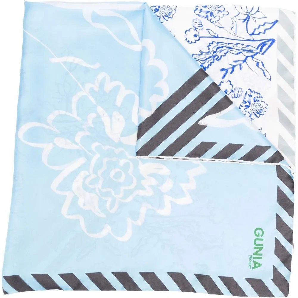 Шелковый платок с цветочным принтом в технике пэчворк