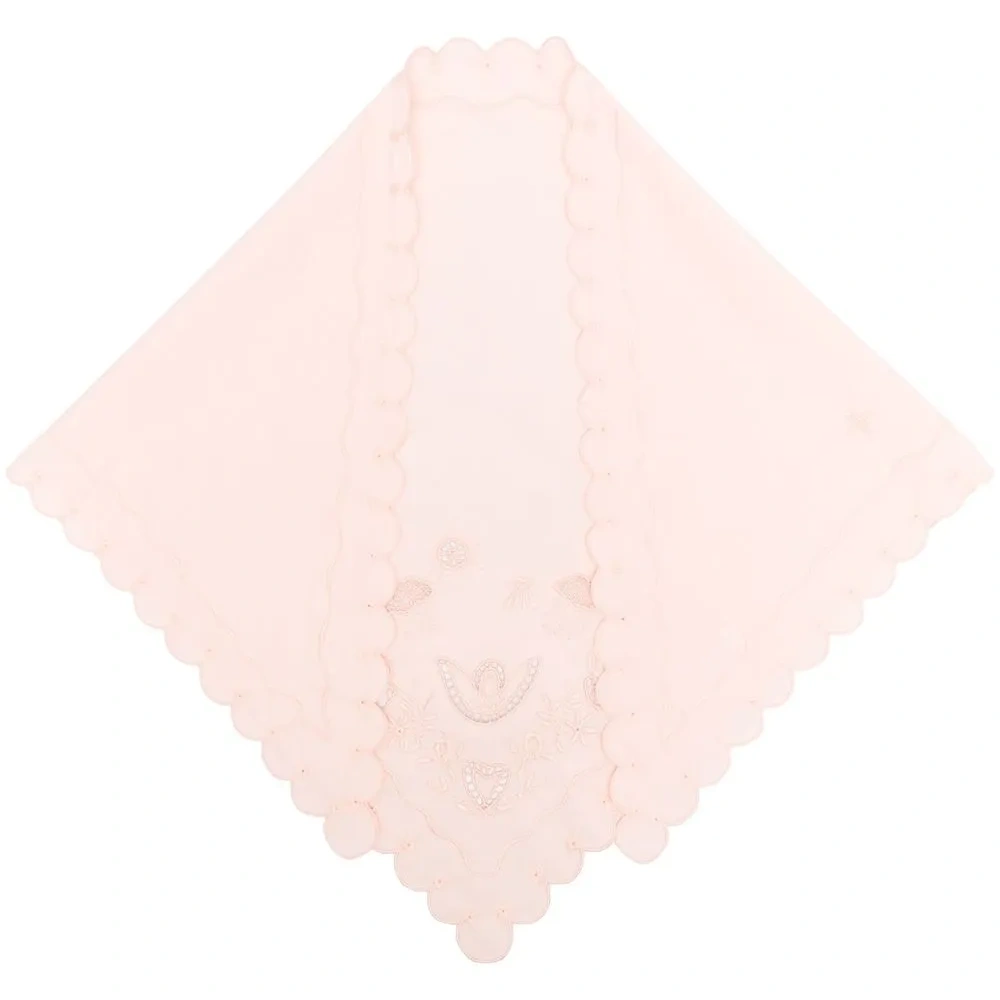 Платок с английской вышивкой