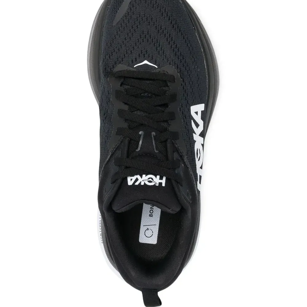 Кроссовки на шнуровке