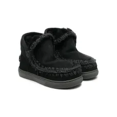 Однотонные сапоги