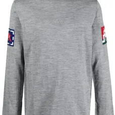 Свитер вязки интарсия