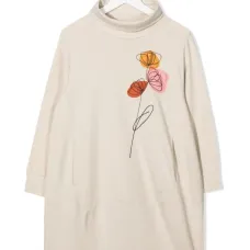 Платье-толстовка с цветочной аппликацией