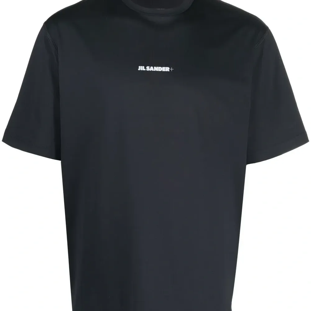 Футболка с логотипом