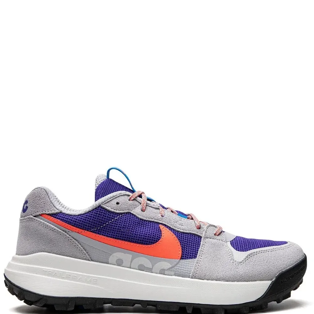 Кроссовки ACG Lowcate Wolf Grey Bright Crimson