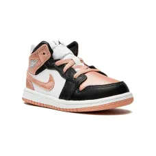 Кроссовки Jordan 1 Mid