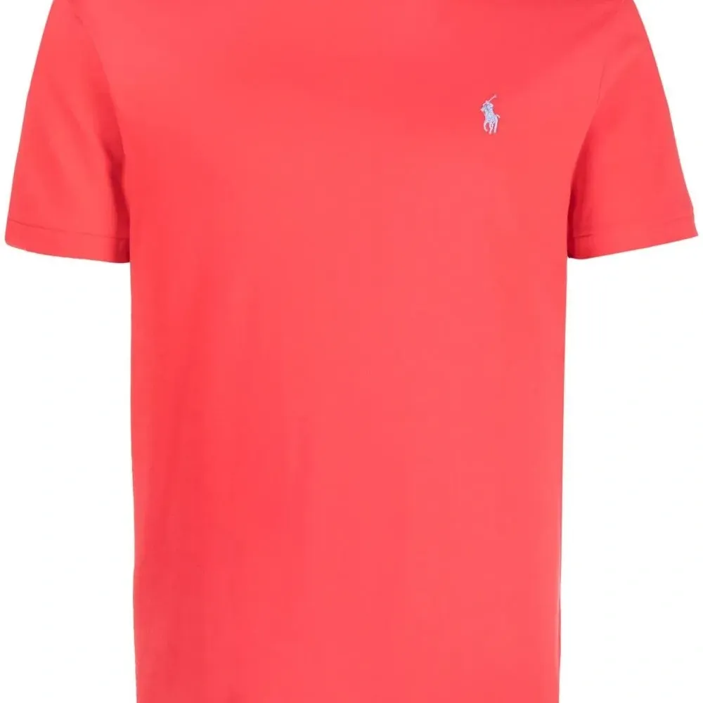 Футболка с логотипом