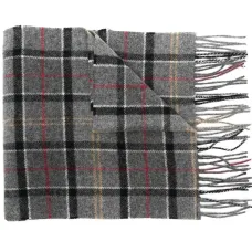 Шарф в клетку тартан с бахромой Шарф в клетку тартан с бахромой