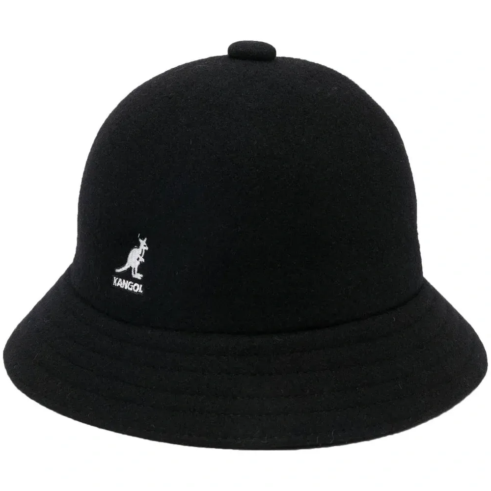 Панама с вышитым логотипом