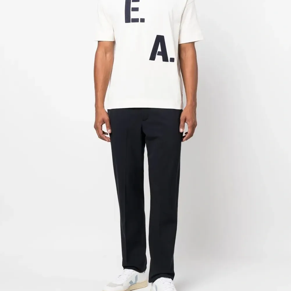 Футболка с логотипом