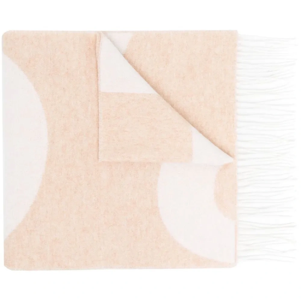 Шарф с бахромой Шарф с бахромой