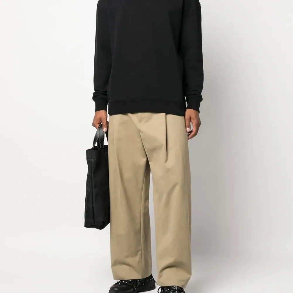 Толстовка с нашивкой-логотипом