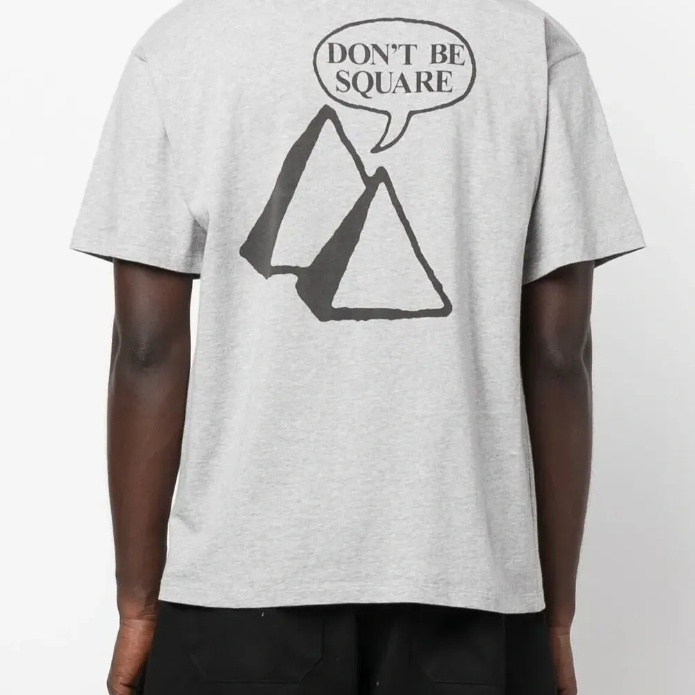 Футболка с логотипом