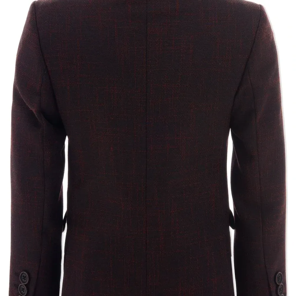 Блейзер строгого кроя с заостренными лацканами