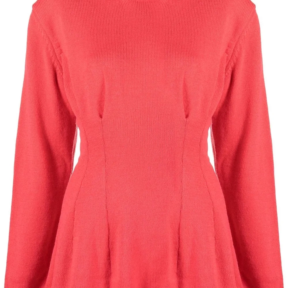 Джемпер с баской Джемпер с баской