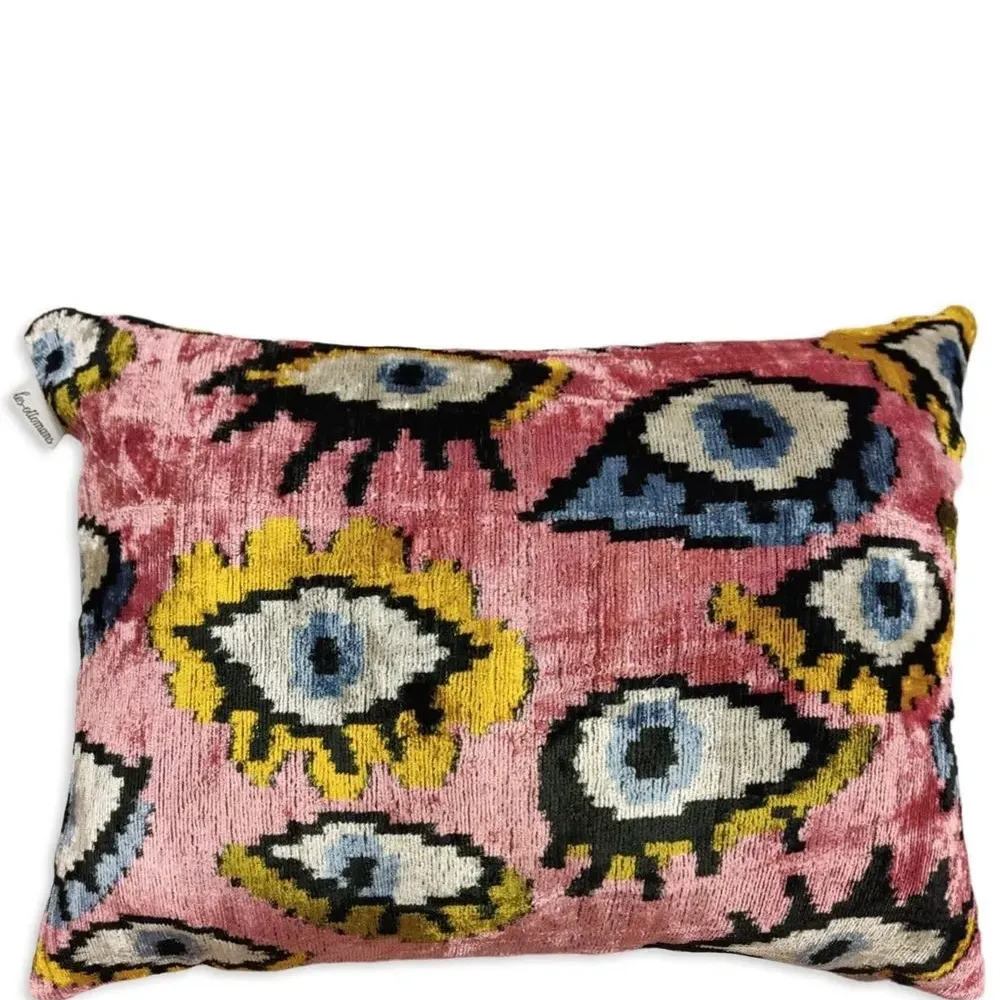 Бархатная подушка