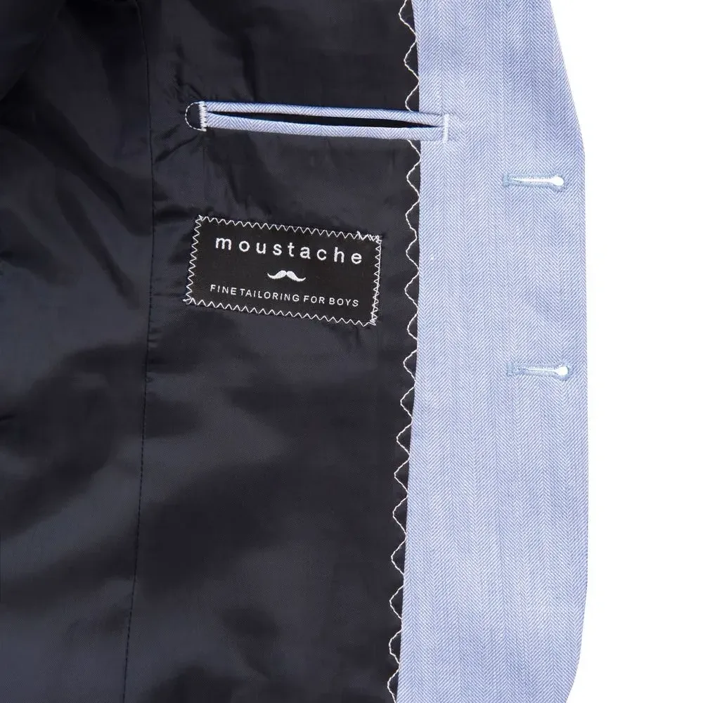 Блейзер строгого кроя