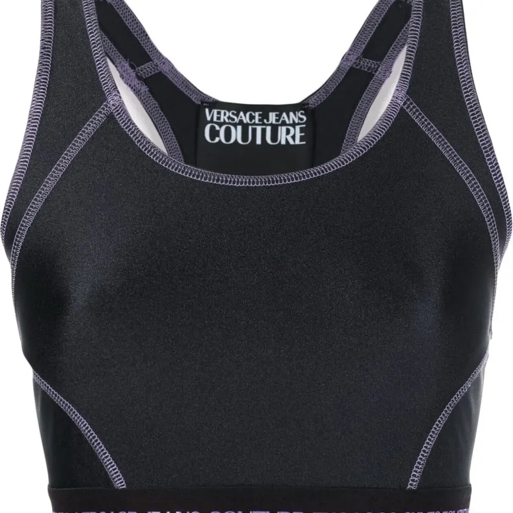 Укороченный топ с логотипом