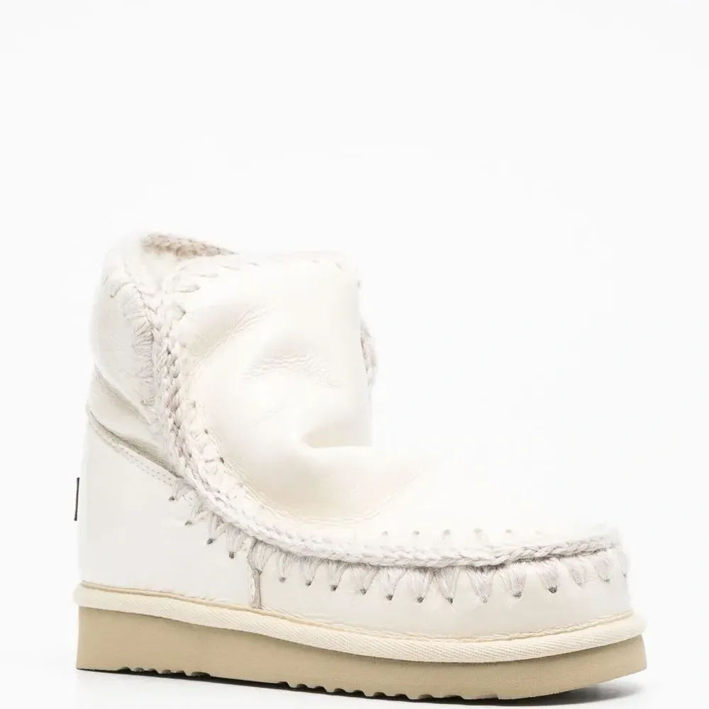 Ботинки с нашивкой-логотипом