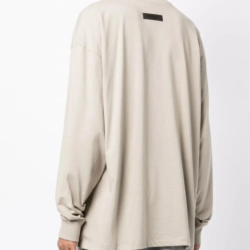 Футболка с длинными рукавами и тисненым логотипом