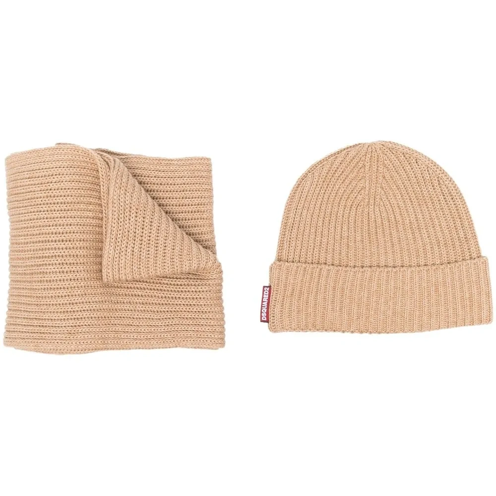 Комплект из шапки бини и шарфа