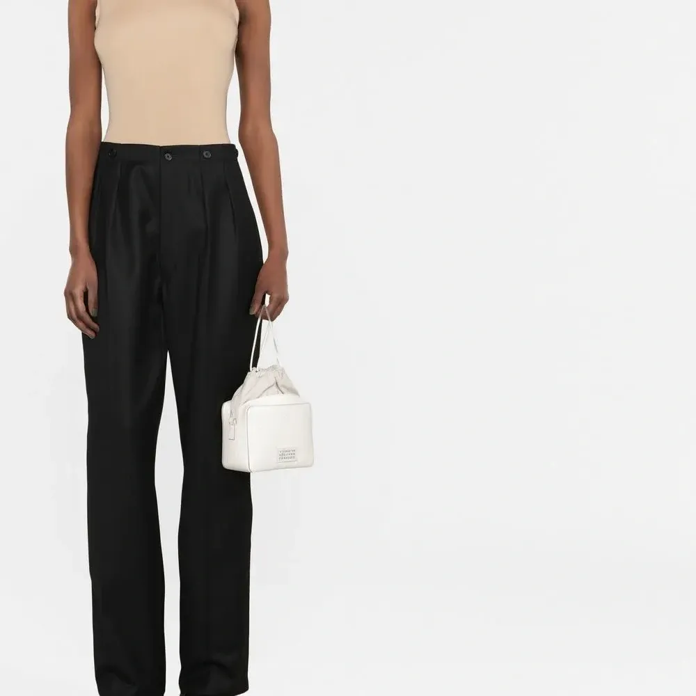 Боди с круглым вырезом